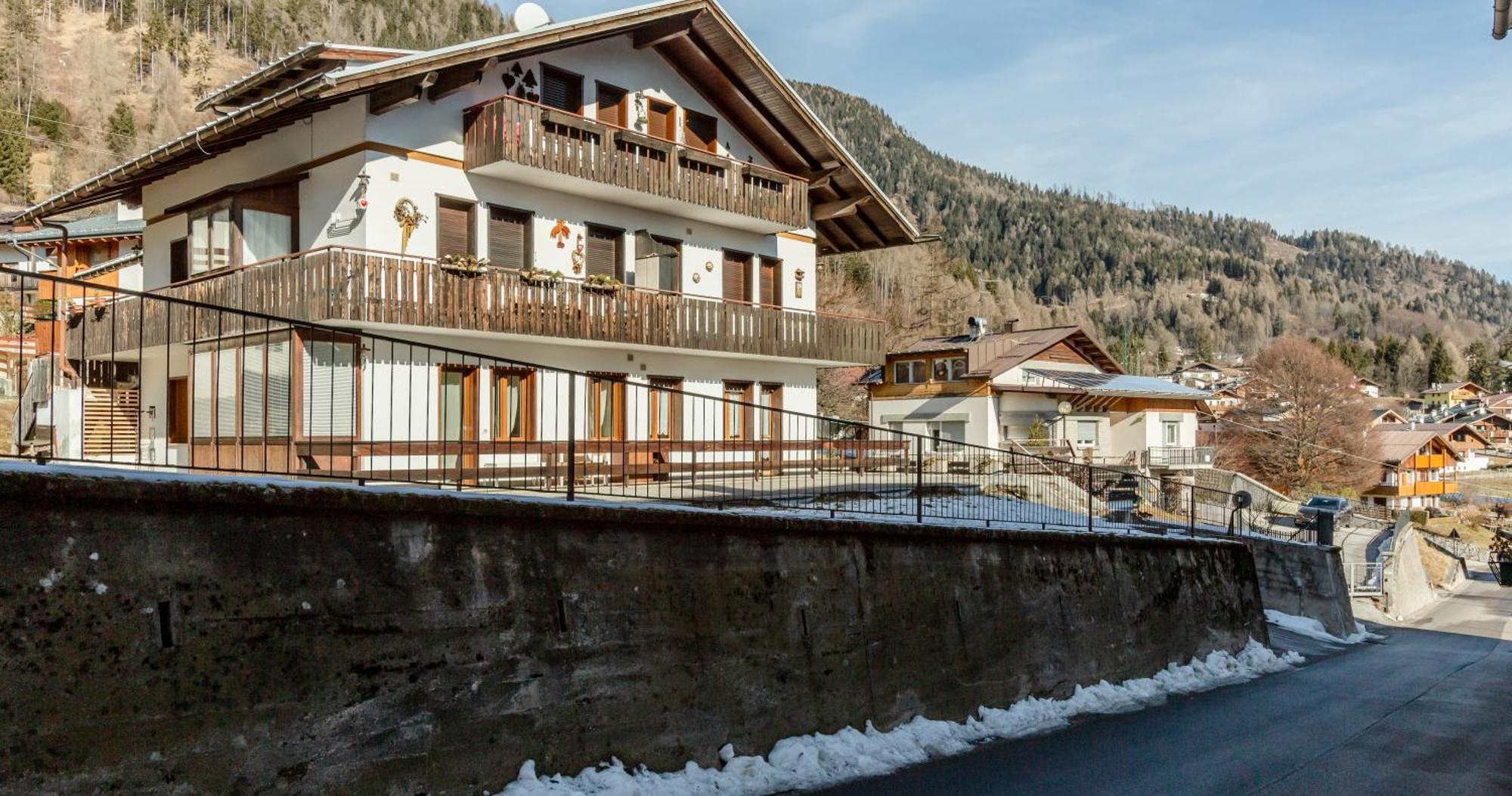 Lioda Sun Apartment Valle di Cadore Exterior photo