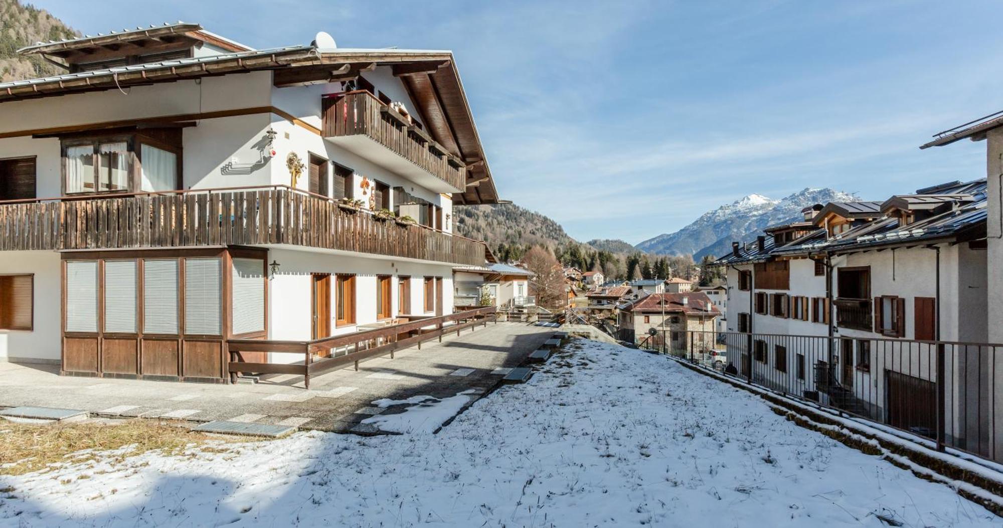 Lioda Sun Apartment Valle di Cadore Exterior photo